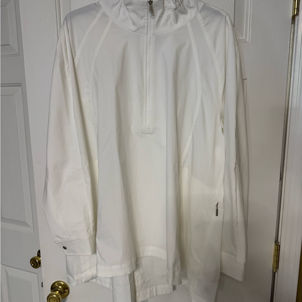 Athleta Snow White Workout Jacket